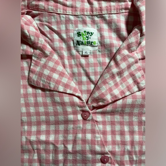 Shiny By Nature Pink Plaid Asymmetrical Cropped Button-up - Picture 3 of 3